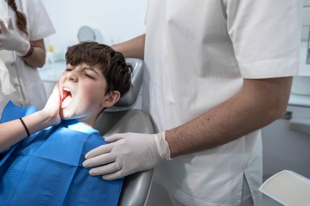 Best Emergency Dental Extractions in Collinsville, TX